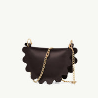 Pierożek wiśnia w czekoladzie